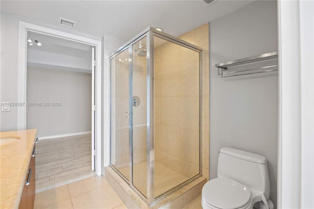 2 Bedroom Apartment/Flat's Image 9