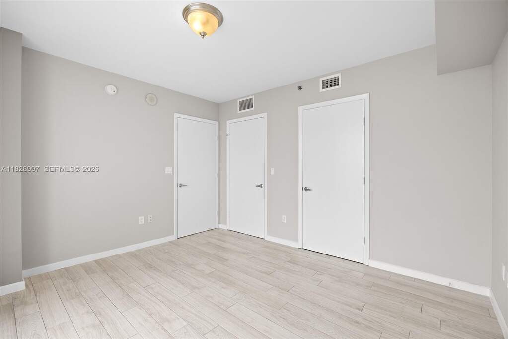 2 Bedroom Apartment/Flat's Image 20