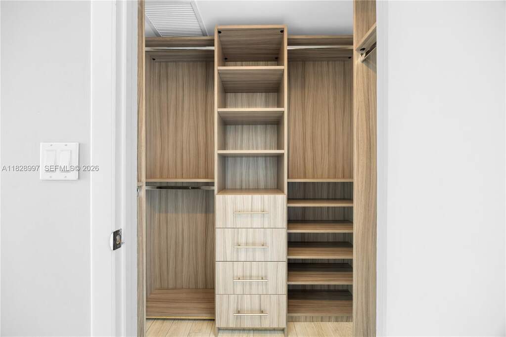2 Bedroom Apartment/Flat's Image 25