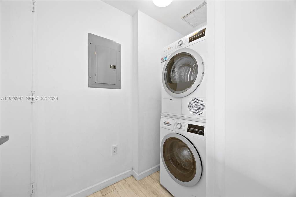 2 Bedroom Apartment/Flat's Image 26