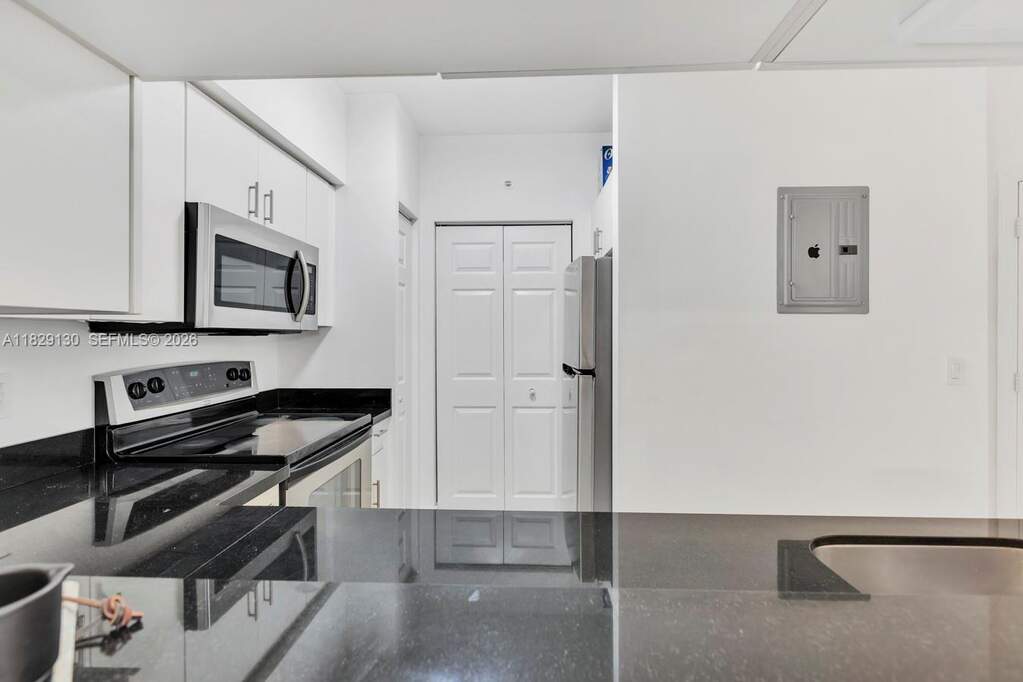 2 Bedroom Apartment/Flat's Image 10