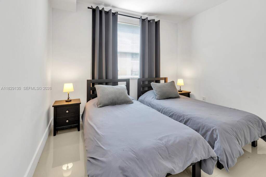 2 Bedroom Apartment/Flat's Image 20
