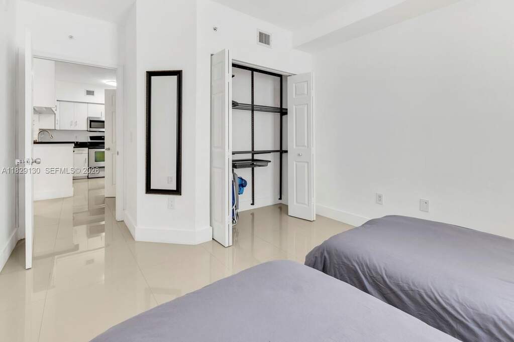 2 Bedroom Apartment/Flat's Image 21