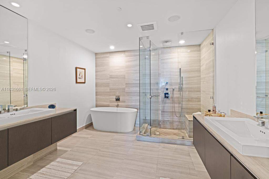 3 Bedroom Apartment/Flat's Image 21