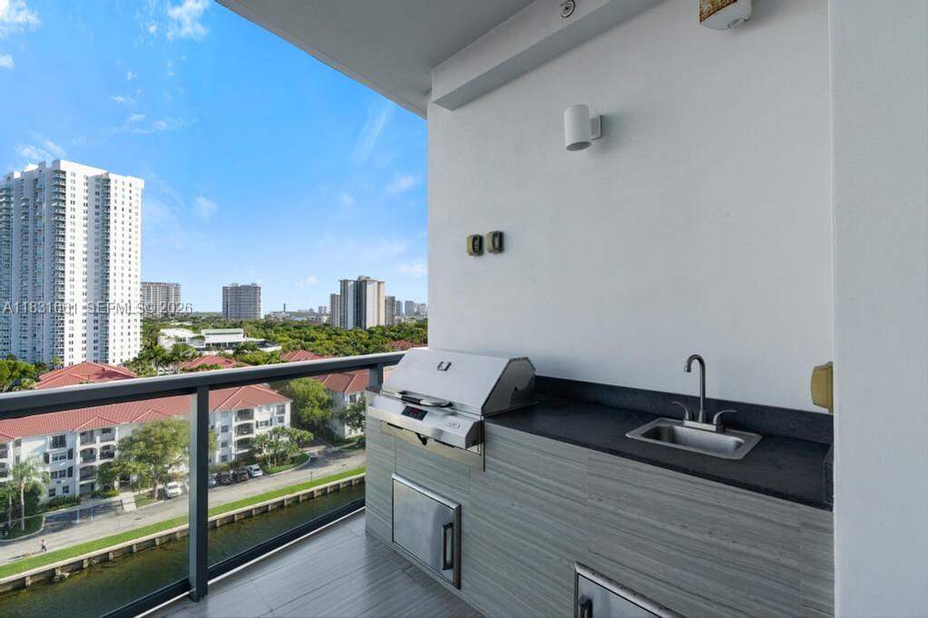 3 Bedroom Apartment/Flat's Image 34