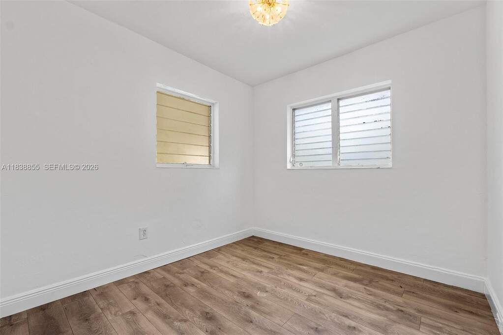 3 Bedroom Single Family Home/House's Image 25