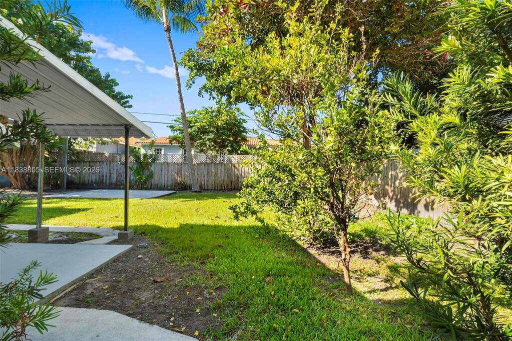 3 Bedroom Single Family Home/House's Image 28