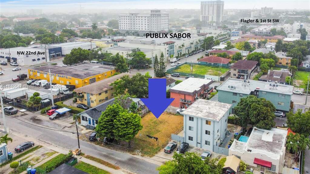 Land/Vacant Land's Image 8