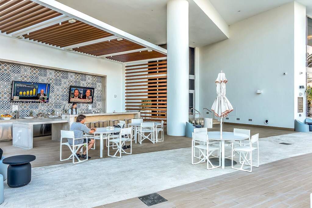 2 Bedroom Apartment/Flat's Image 25