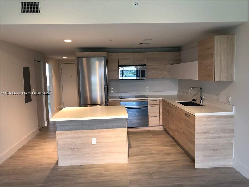 2 Bedroom Apartment/Flat's Image 4