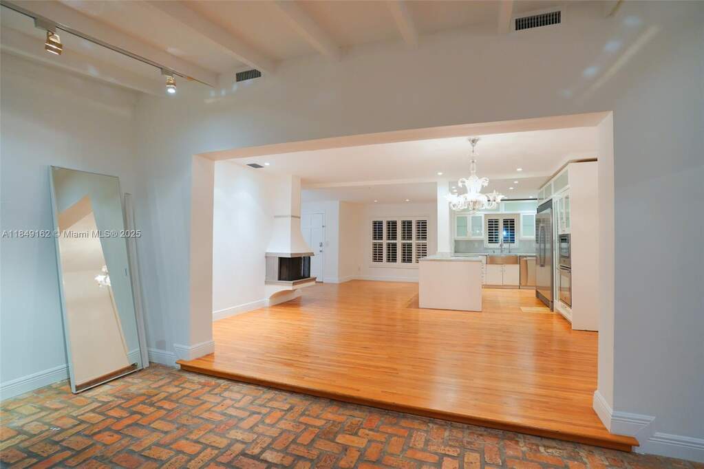 3 Bedroom Single Family Home/House's Image 15