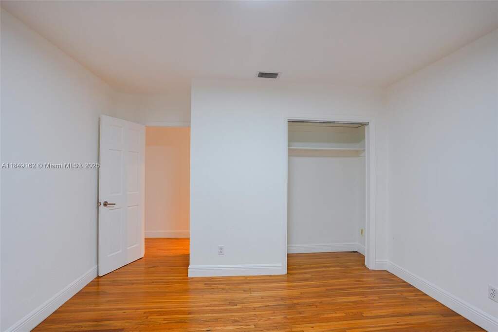 3 Bedroom Single Family Home/House's Image 25