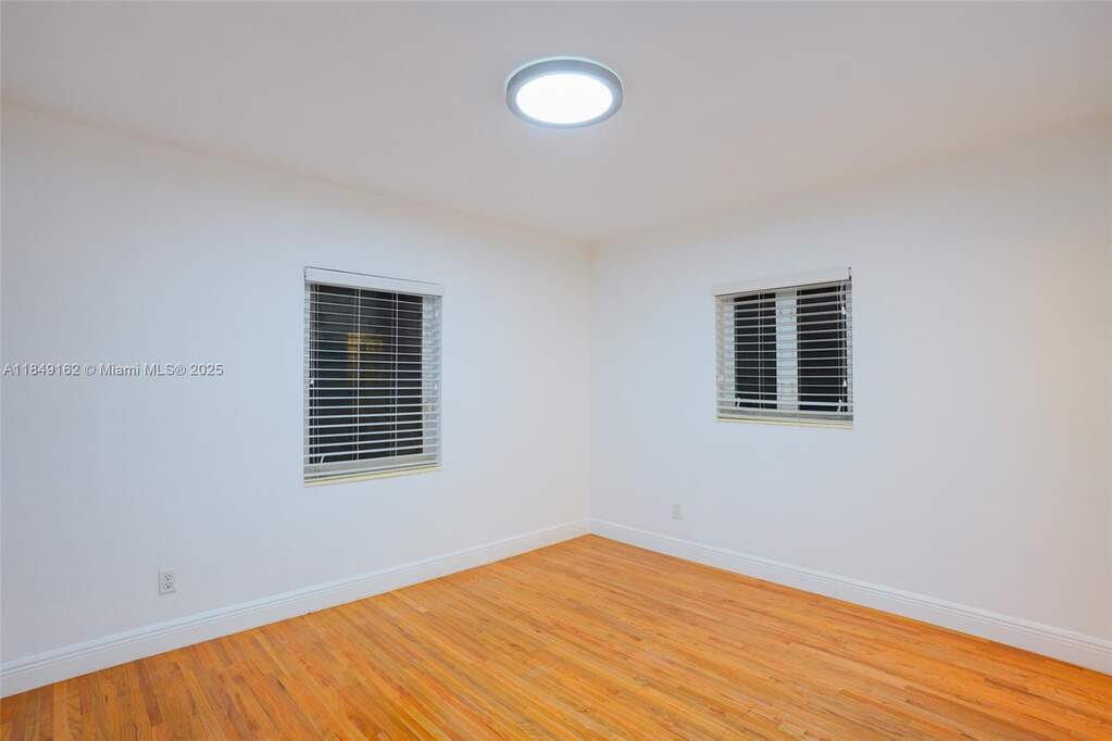 3 Bedroom Single Family Home/House's Image 28