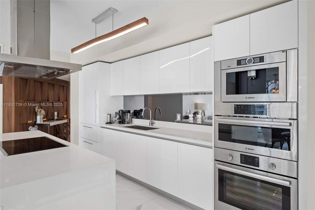 3 Bedroom Apartment/Flat's Image 7