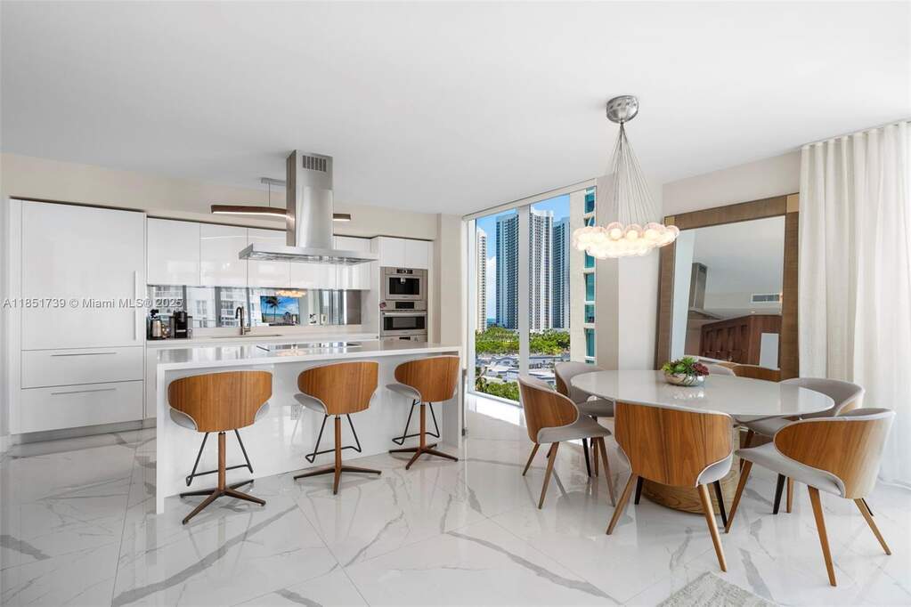 3 Bedroom Apartment/Flat's Image 10