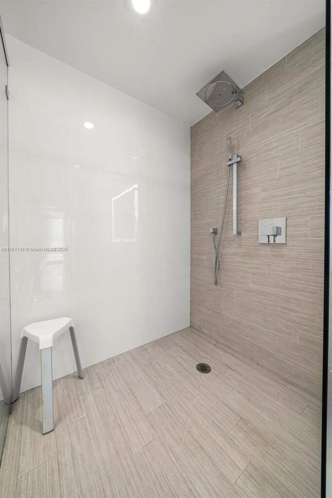 3 Bedroom Apartment/Flat's Image 37