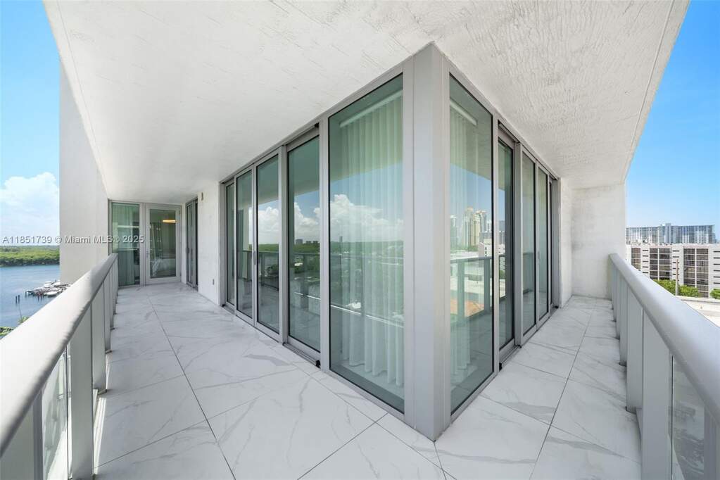 3 Bedroom Apartment/Flat's Image 55