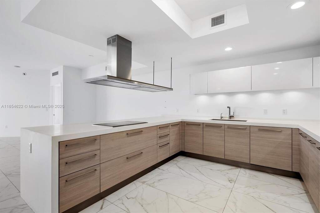 2 Bedroom Apartment/Flat's Image 6