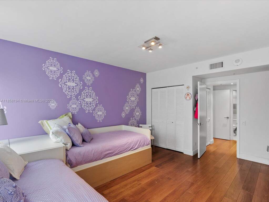 3 Bedroom Apartment/Flat's Image 37