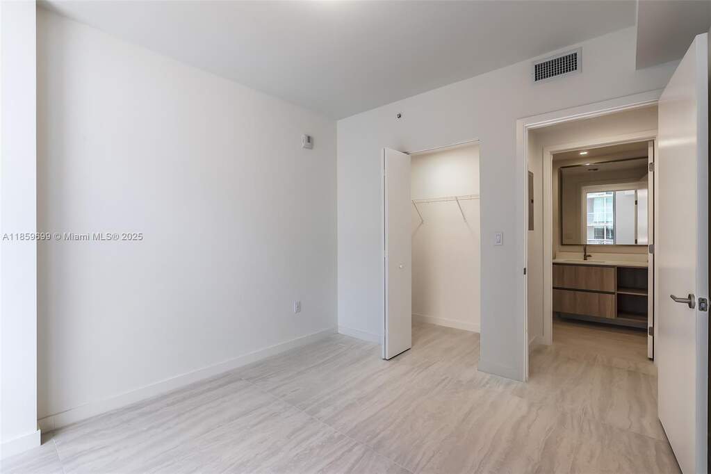 Apartment/Flat's Image 39