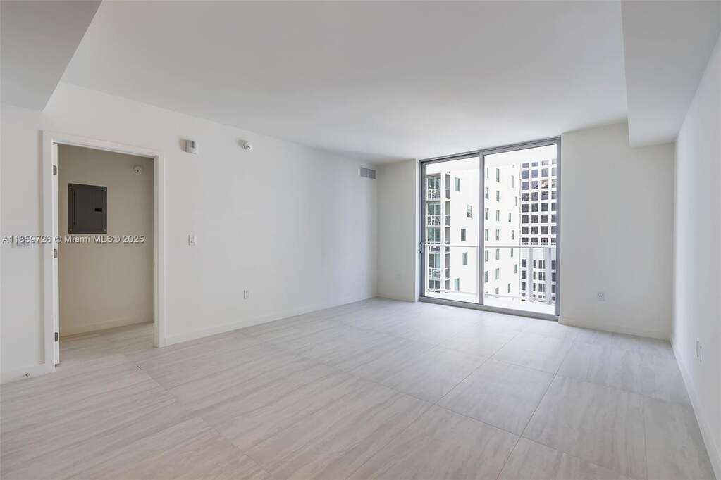 Apartment/Flat's Image 54