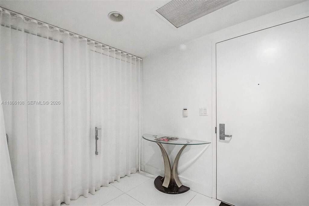 2 Bedroom Apartment/Flat's Image 28