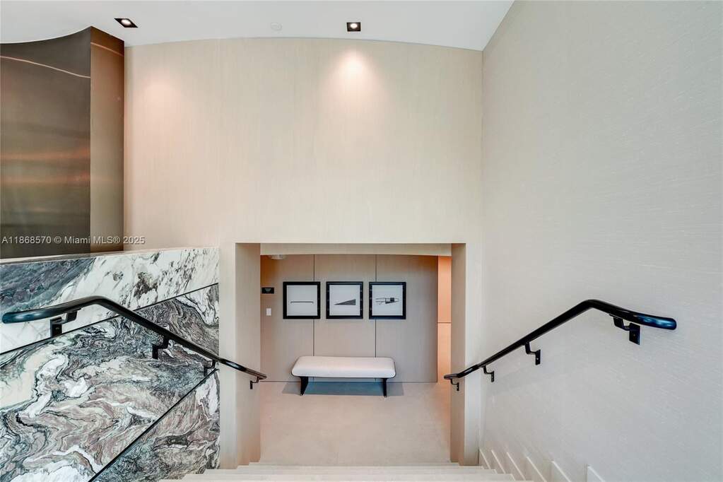 2 Bedroom Apartment/Flat's Image 13