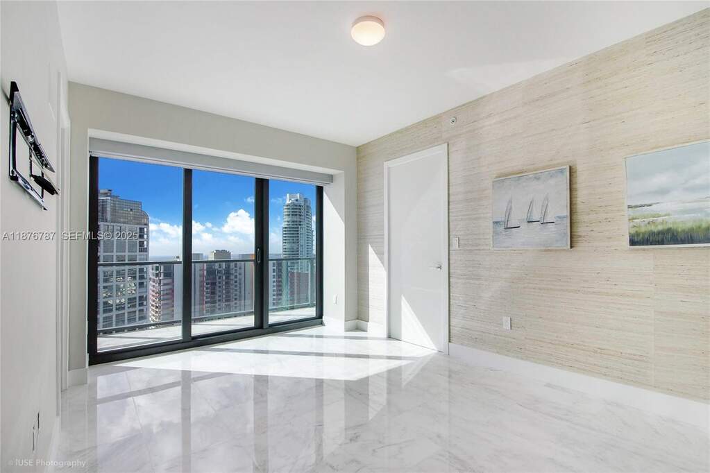 2 Bedroom Apartment/Flat's Image 8