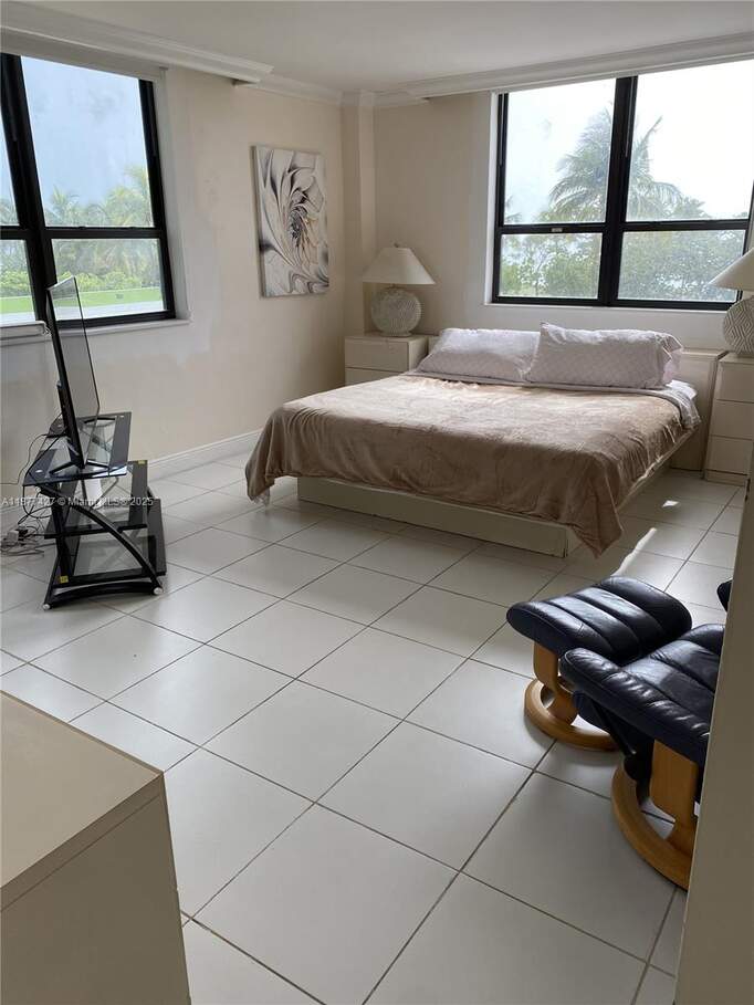 2 Bedroom Apartment/Flat's Image 11