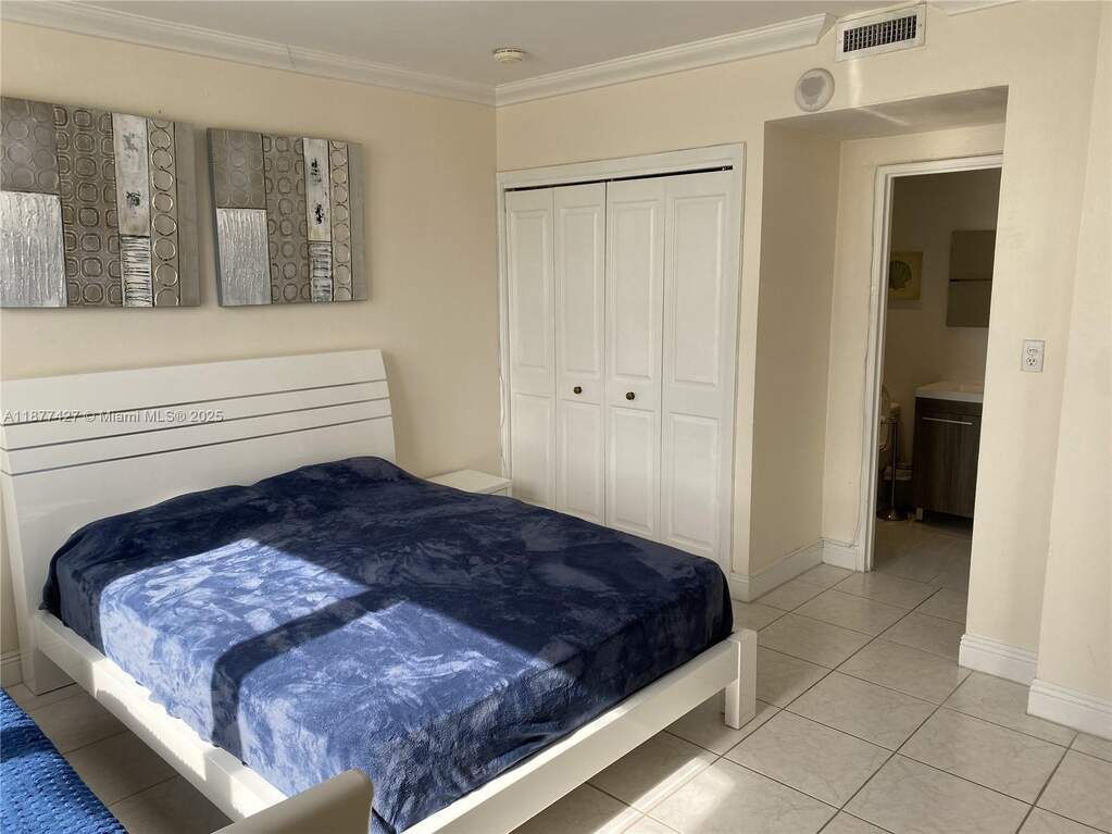 2 Bedroom Apartment/Flat's Image 13