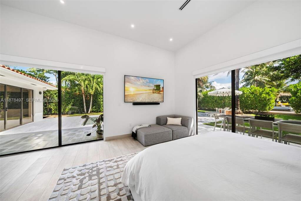 4 Bedroom Single Family Home/House's Image 23