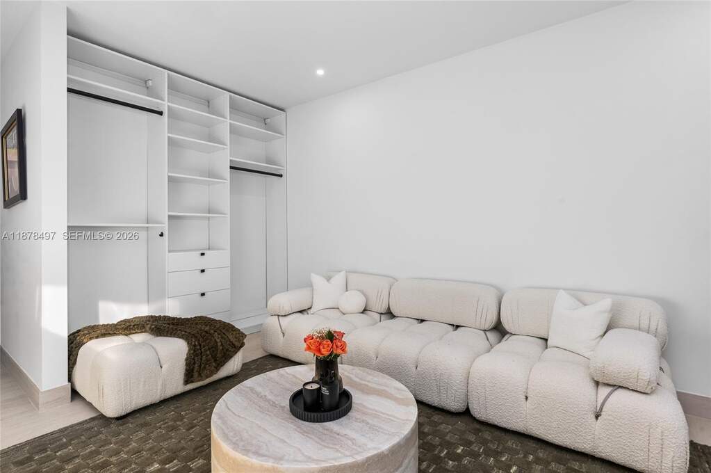 4 Bedroom Single Family Home/House's Image 30