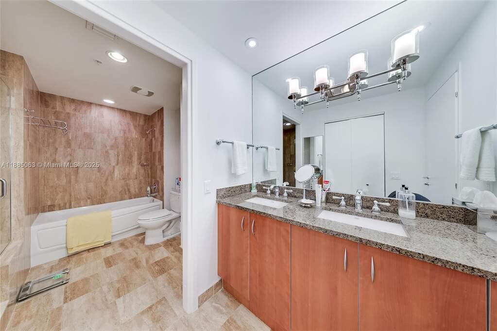 2 Bedroom Apartment/Flat's Image 6
