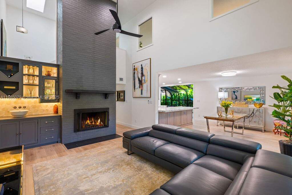 3 Bedroom Single Family Home/House's Image 7
