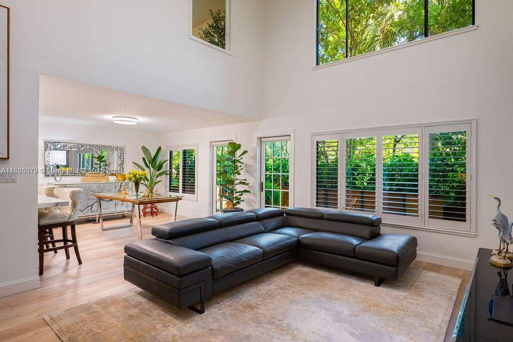 3 Bedroom Single Family Home/House's Image 9