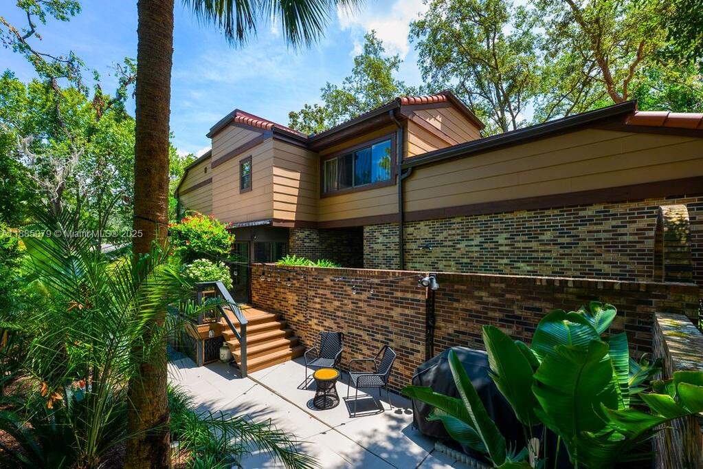 3 Bedroom Single Family Home/House's Image 41