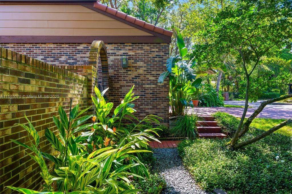 3 Bedroom Single Family Home/House's Image 45