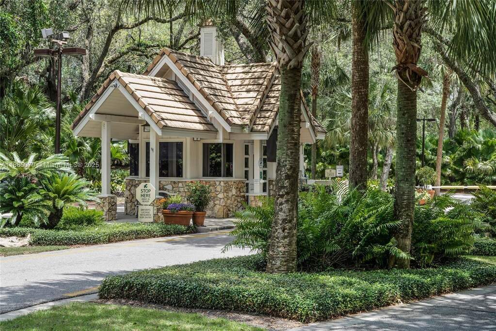 3 Bedroom Single Family Home/House's Image 48