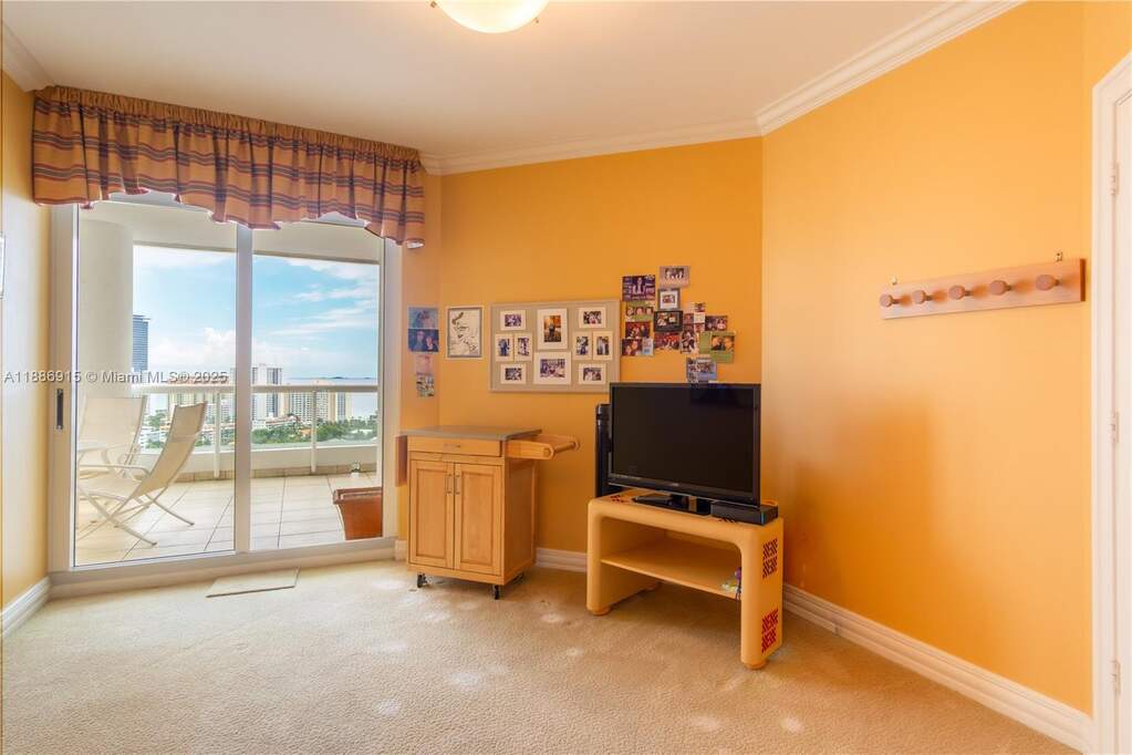 3 Bedroom Apartment/Flat's Image 21