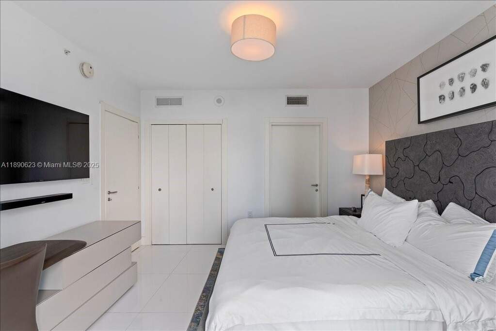 2 Bedroom Apartment/Flat's Image 17
