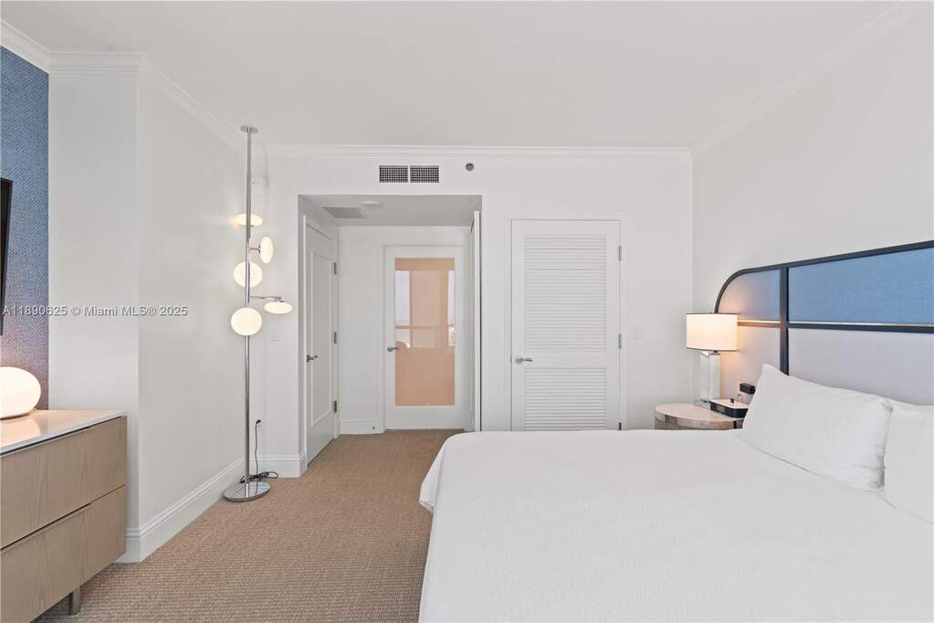 1 Bedroom Apartment/Flat's Image 12