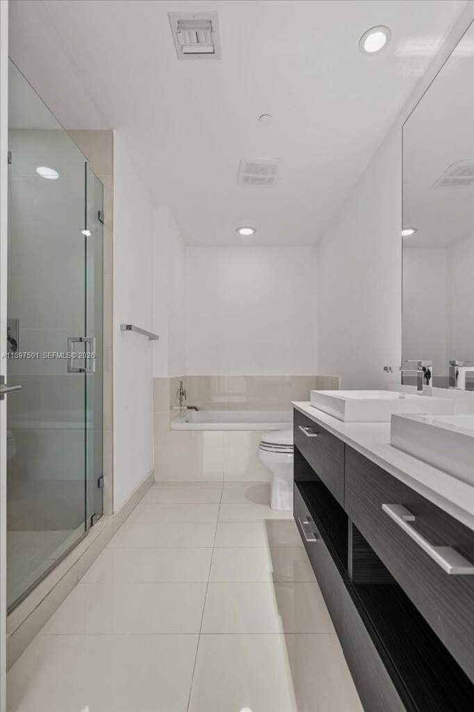 2 Bedroom Apartment/Flat's Image 10