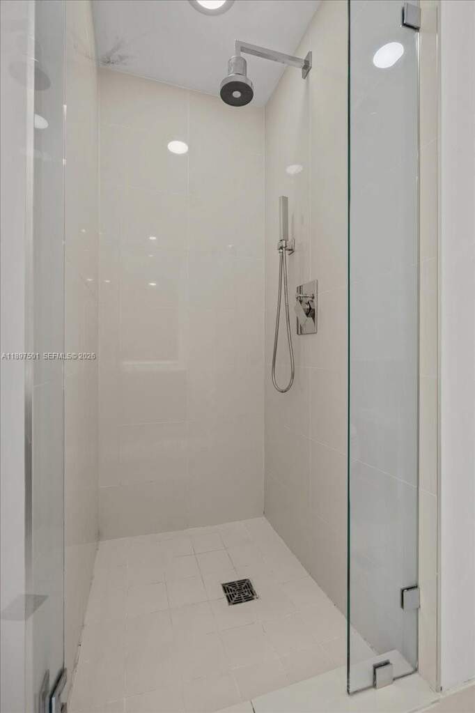 2 Bedroom Apartment/Flat's Image 12