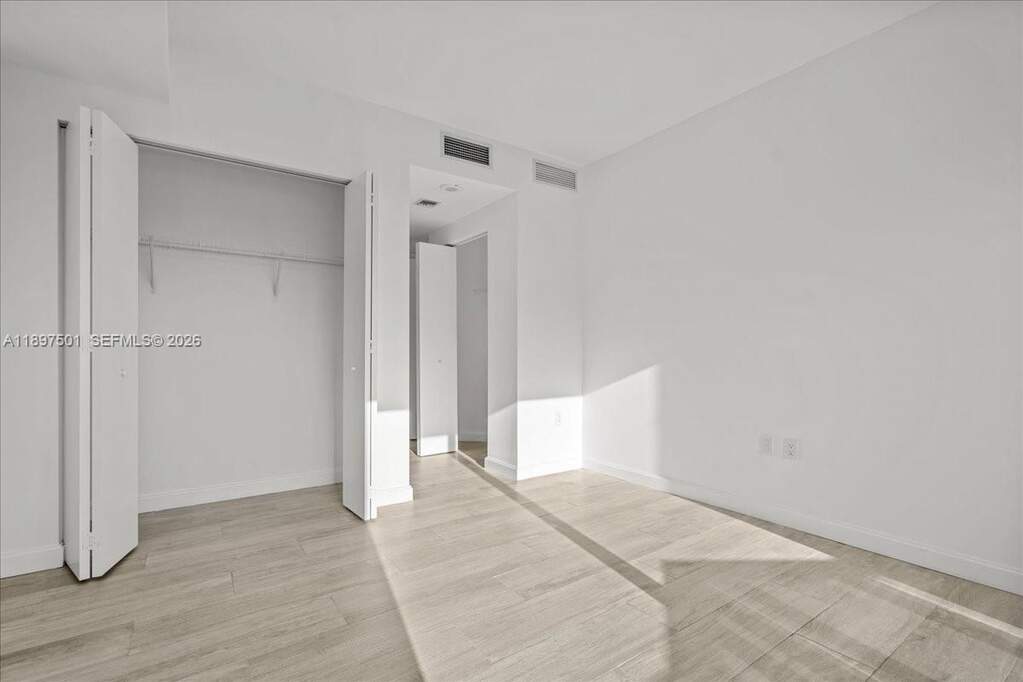 2 Bedroom Apartment/Flat's Image 14