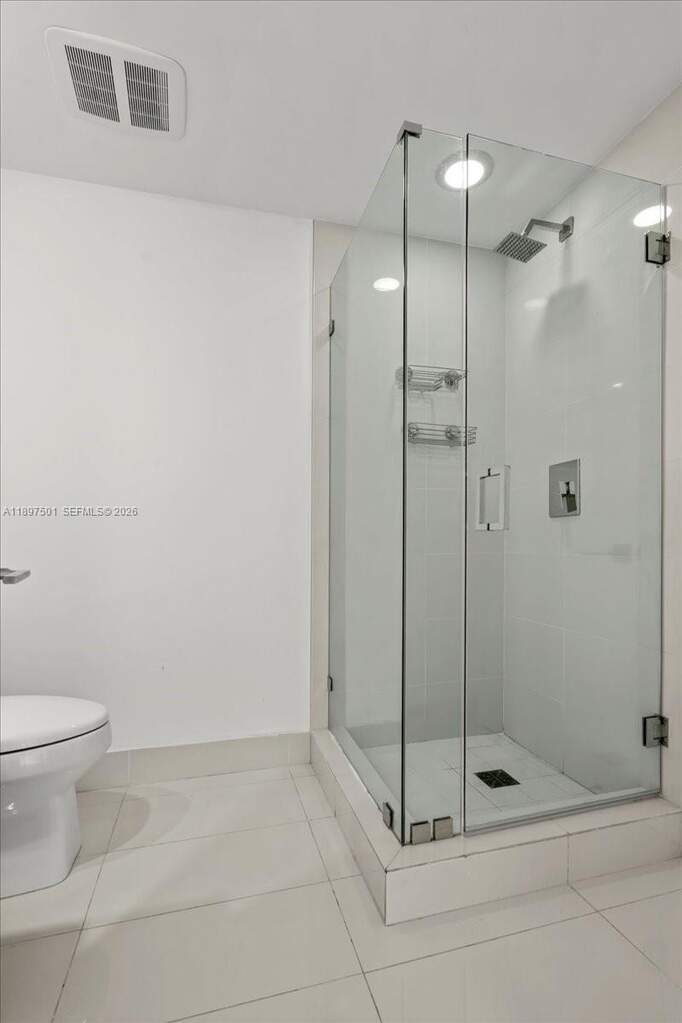2 Bedroom Apartment/Flat's Image 16