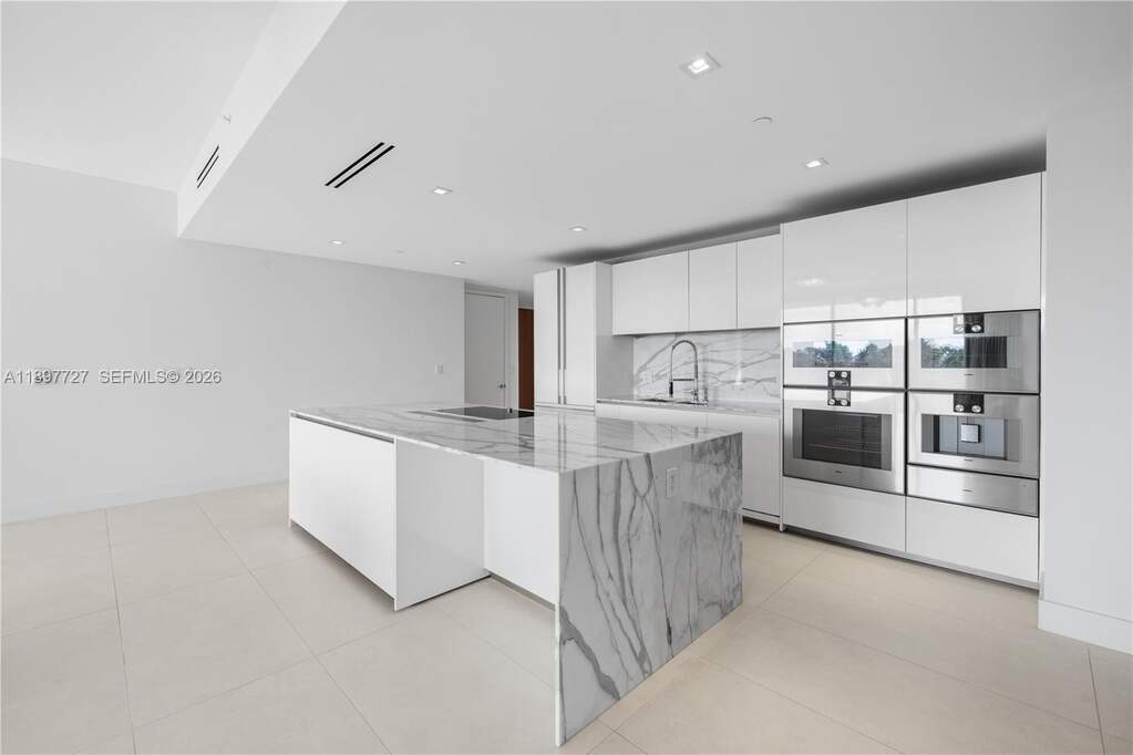 2 Bedroom Apartment/Flat's Image 3