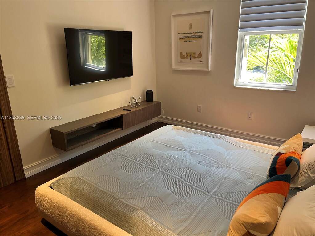 4 Bedroom Villa/Townhouse's Image 38