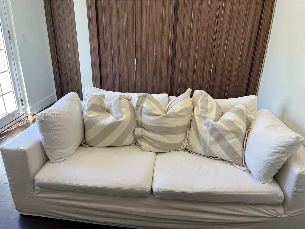 4 Bedroom Villa/Townhouse's Image 40
