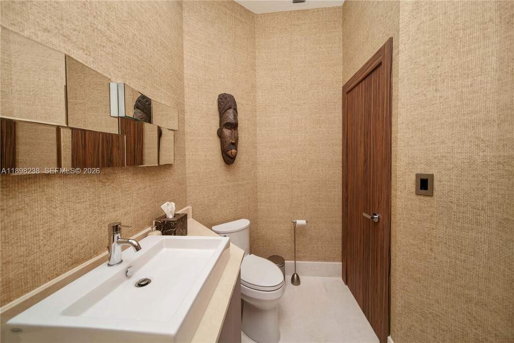 4 Bedroom Villa/Townhouse's Image 51