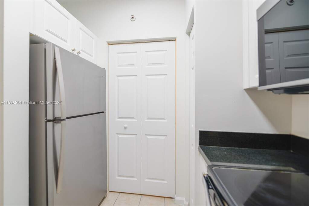 2 Bedroom Apartment/Flat's Image 14